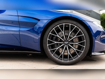 Used Aston Martin Vantage 2023 for sale - 75452757: Photo