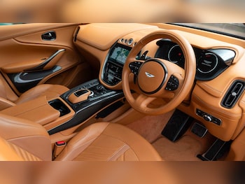 Used Aston Martin DBX 2024 for sale - 79319752: Photo
