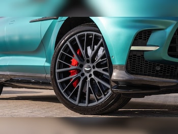 Used Aston Martin DBX 2023 for sale - 79002245: Photo