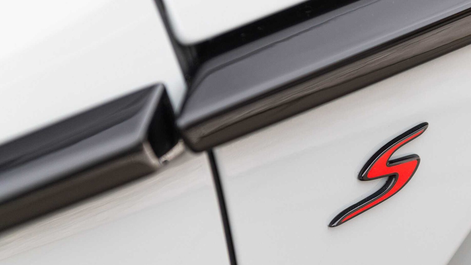 Used Aston Martin DBX 2026 for sale - 78161191: Photo 20