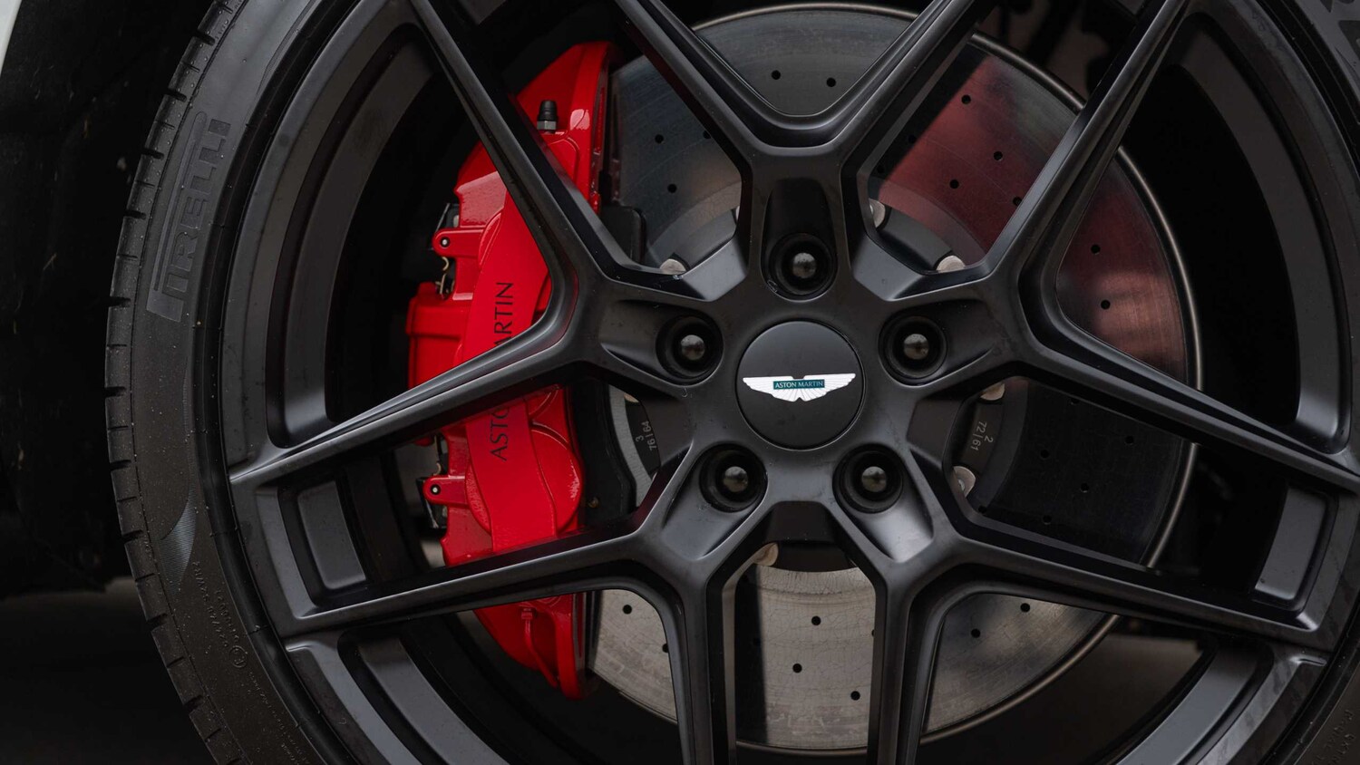 Used Aston Martin DBX 2026 for sale - 78161191: Photo 22