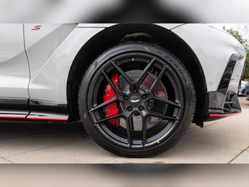 Used Aston Martin DBX 2026 for sale - 78161191: Photo