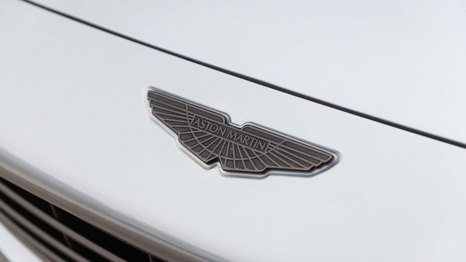 Used Aston Martin DBX 2025 for sale - 77886269: Photo 14