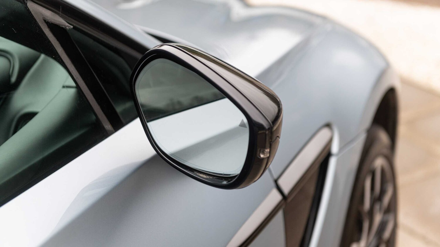 Used Aston Martin DBX 2025 for sale - 77886269: Photo 16