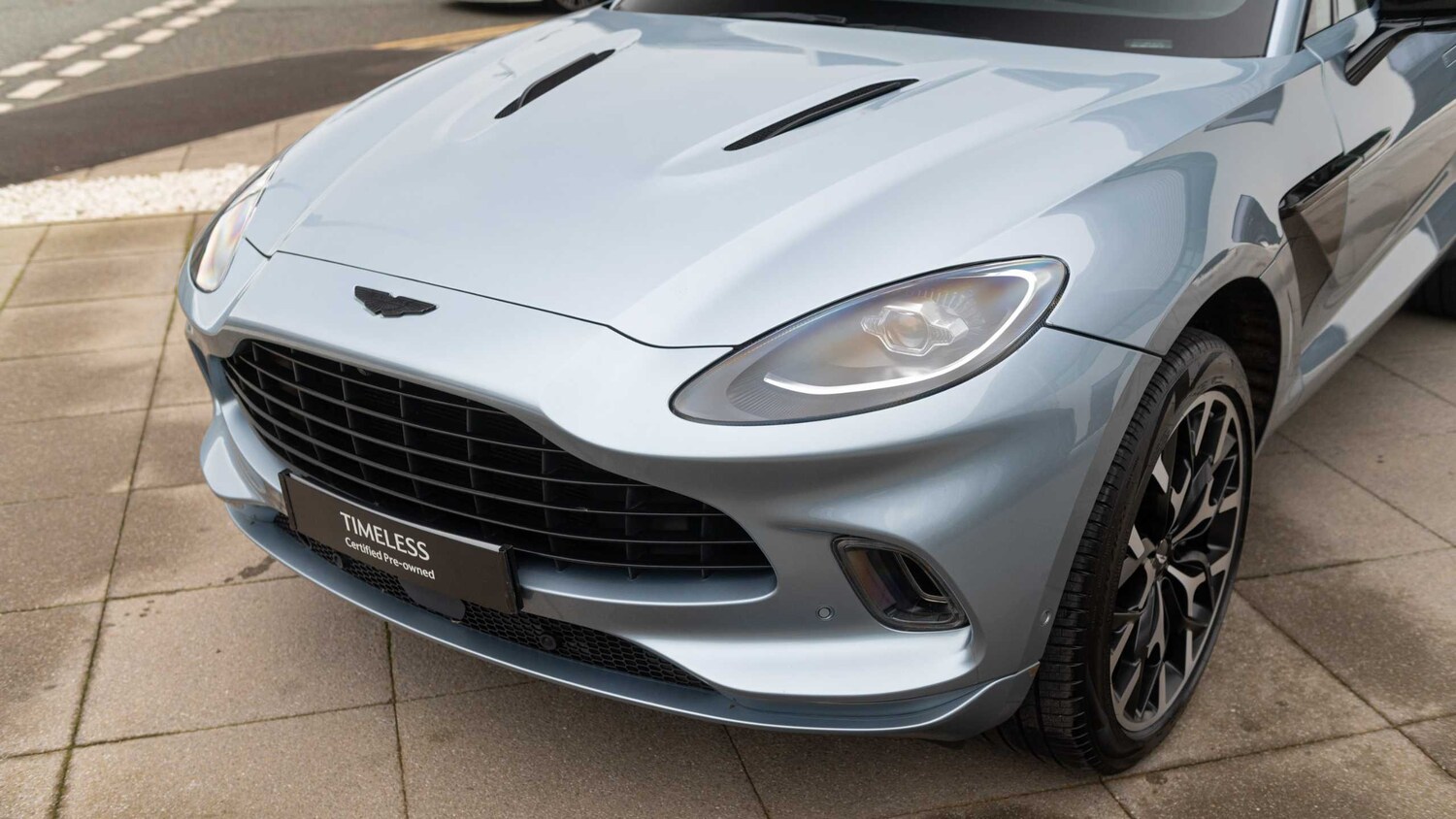 Used Aston Martin DBX 2025 for sale - 77886269: Photo 17