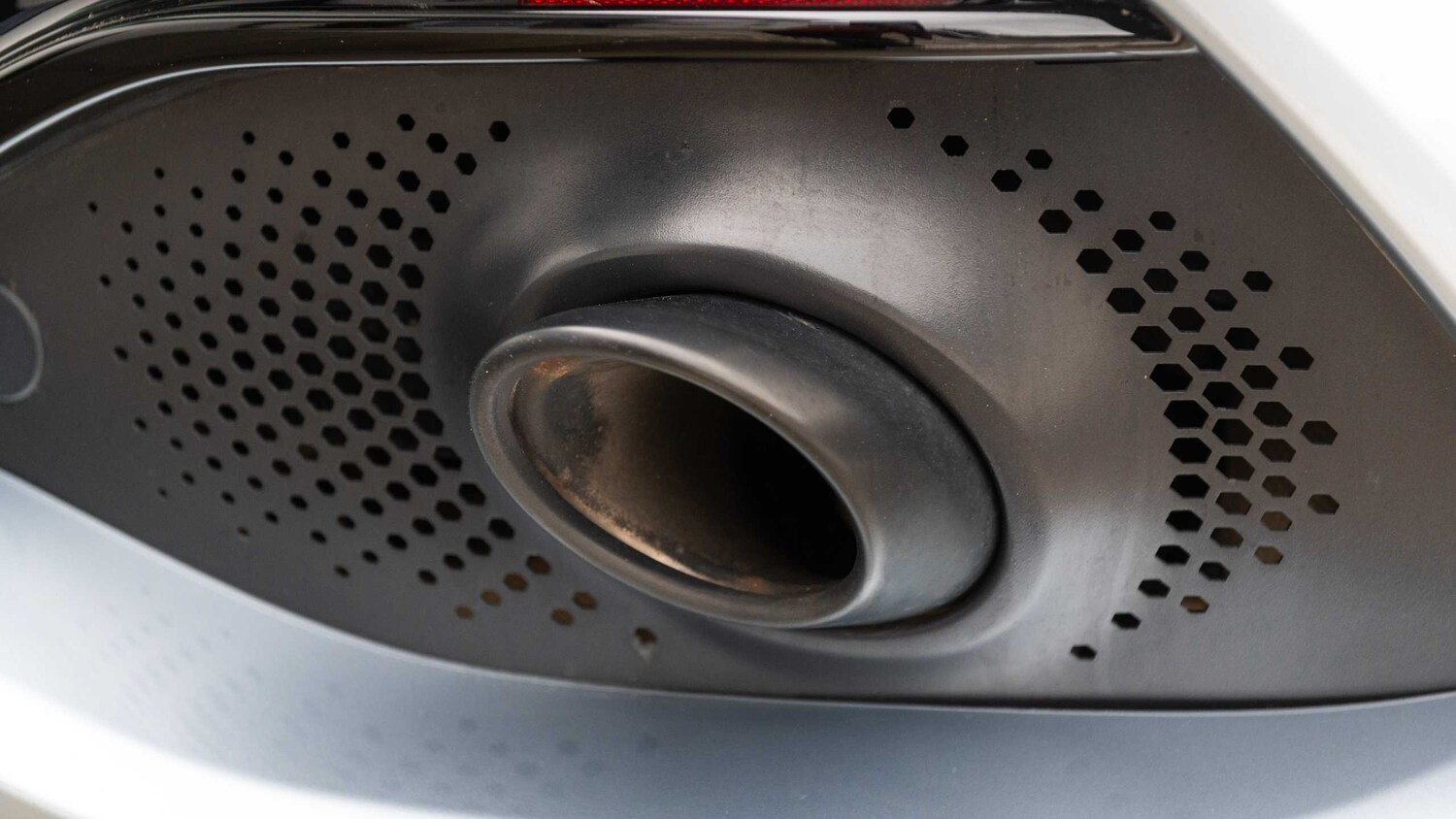 Used Aston Martin DBX 2025 for sale - 77886269: Photo 23