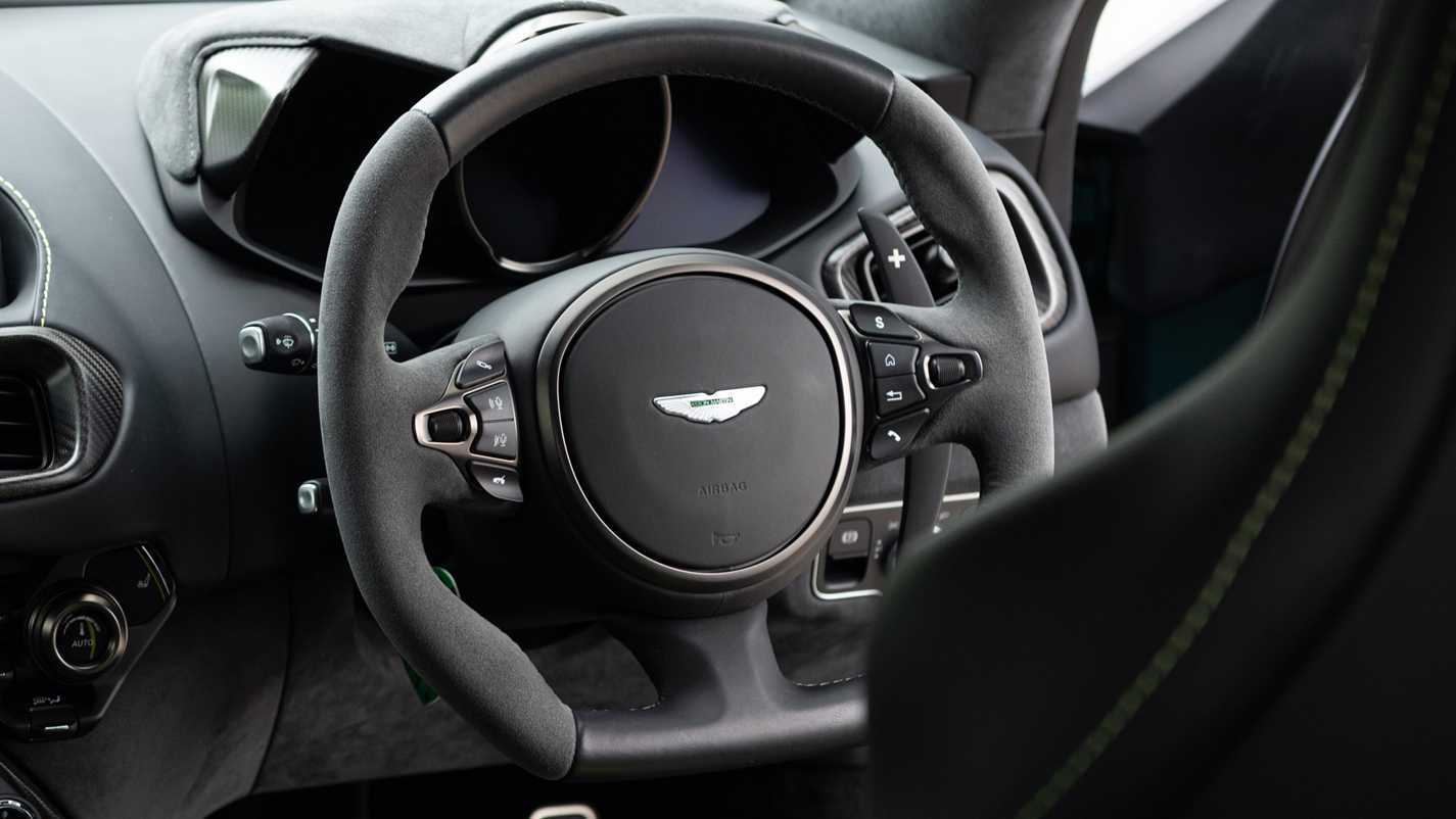 Used Aston Martin Vantage for sale - 77389751: Photo 11