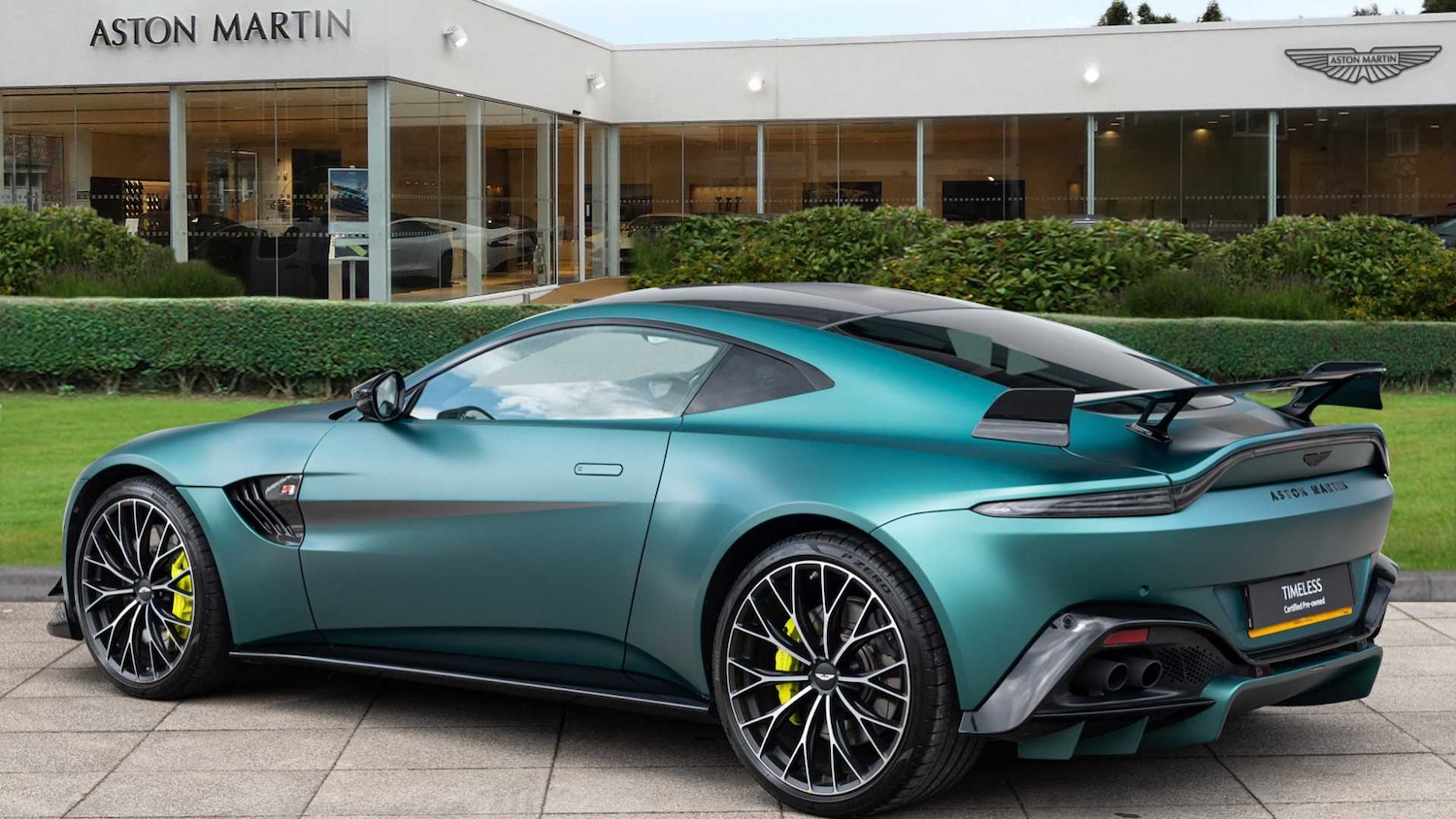 Used Aston Martin Vantage for sale - 77389751: Photo 2