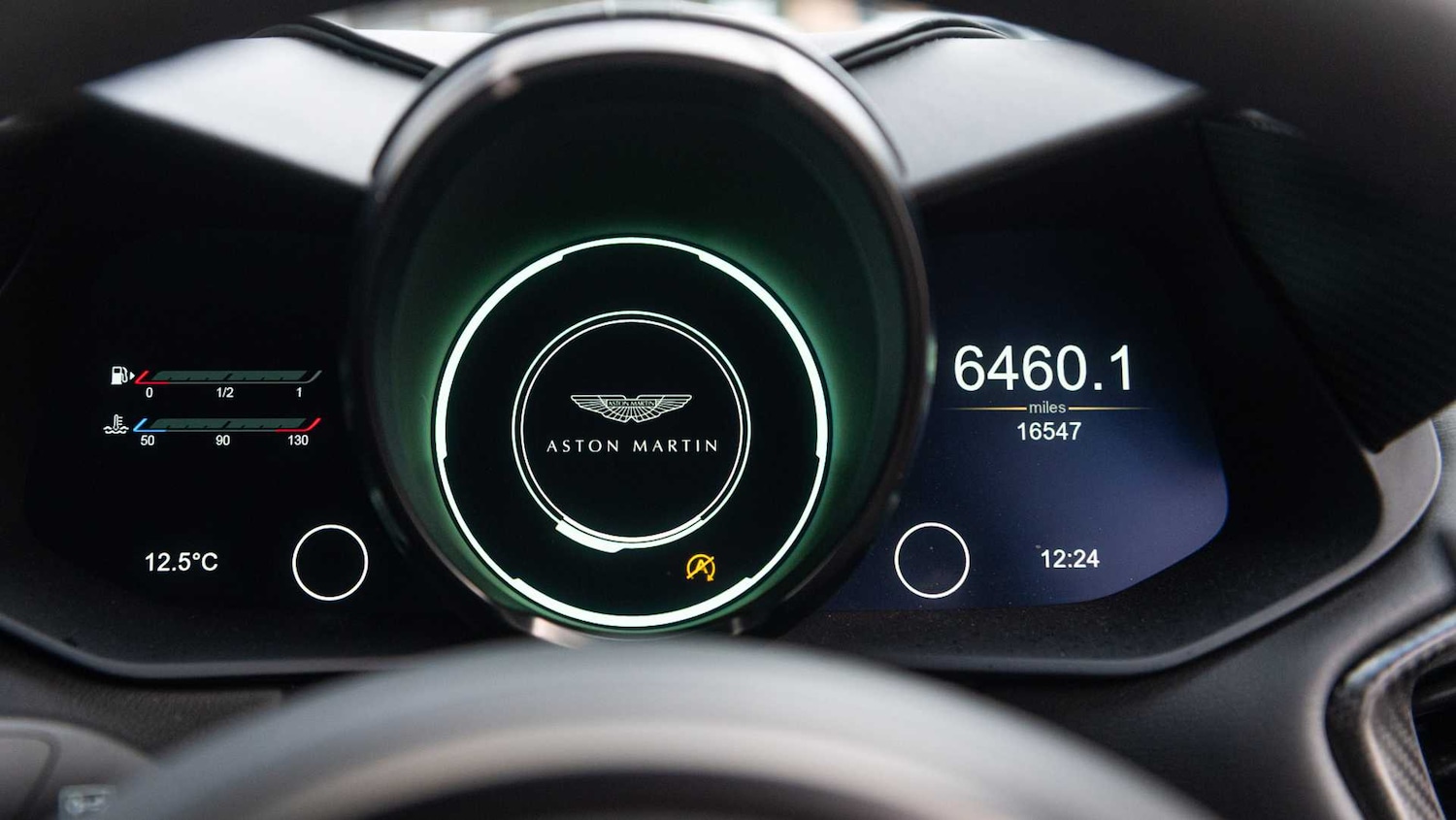 Used Aston Martin DBS 2021 for sale - 77649046: Photo 6