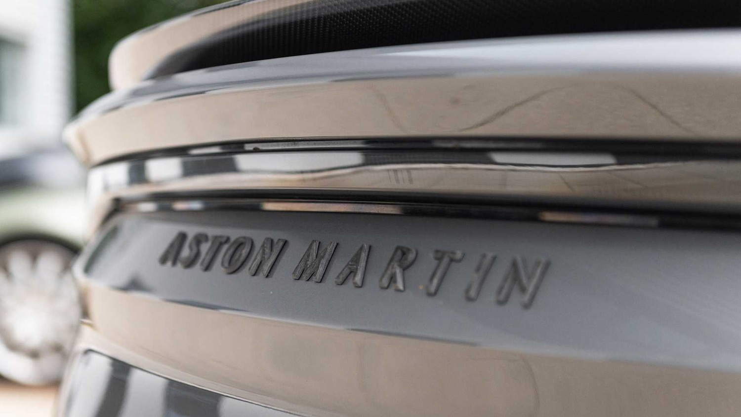 Used Aston Martin DBS 2021 for sale - 77649046: Photo 8