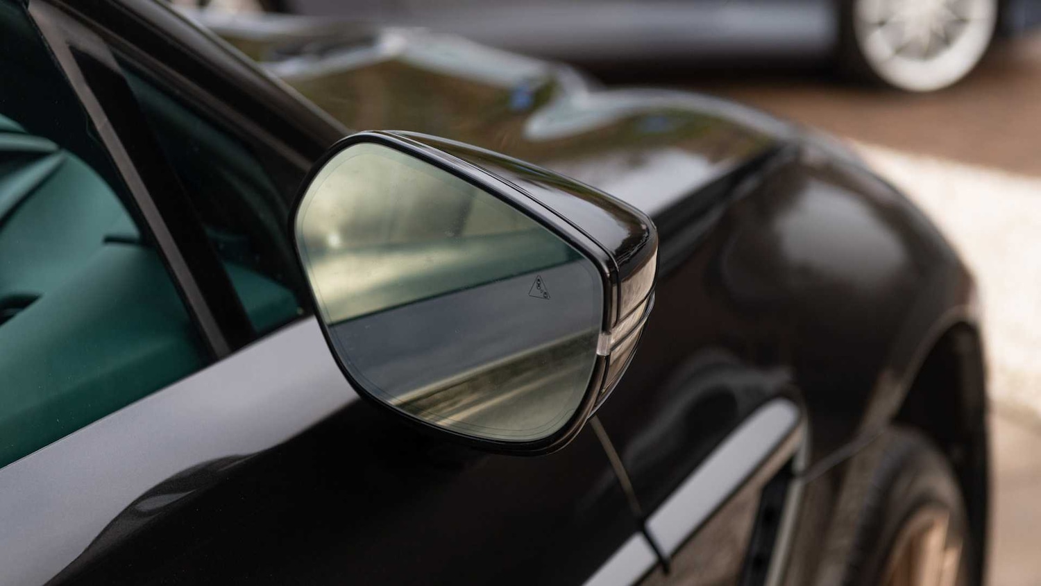 Used Aston Martin DBX 2024 for sale - 77257477: Photo 24