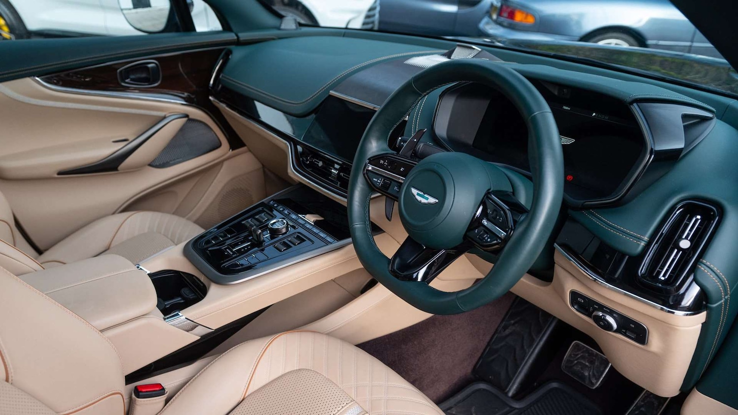 Used Aston Martin DBX 2024 for sale - 77257477: Photo 3