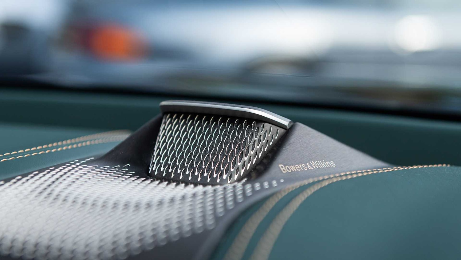 Used Aston Martin DBX 2024 for sale - 77257477: Photo 33