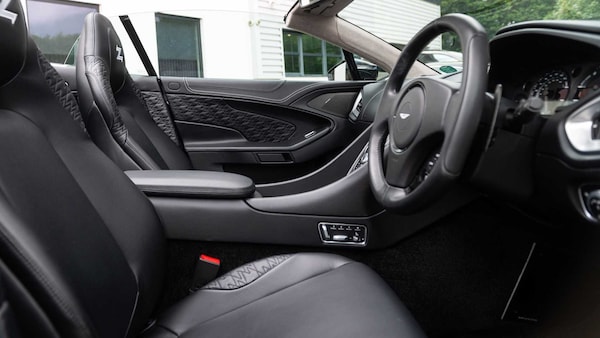 Used Aston Martin Vanquish 2018 for sale - 75299678: Photo 29