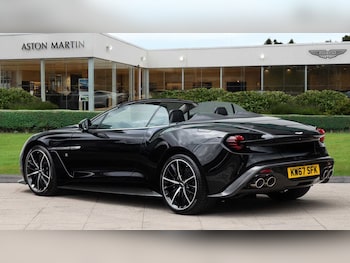 Used Aston Martin Vanquish 2018 for sale - 75299678: Photo