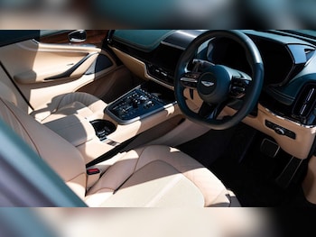 Used Aston Martin DBX 2024 for sale - 75217506: Photo