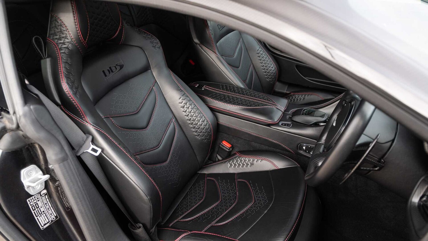 Used Aston Martin DBS 2021 for sale - 77674643: Photo 12