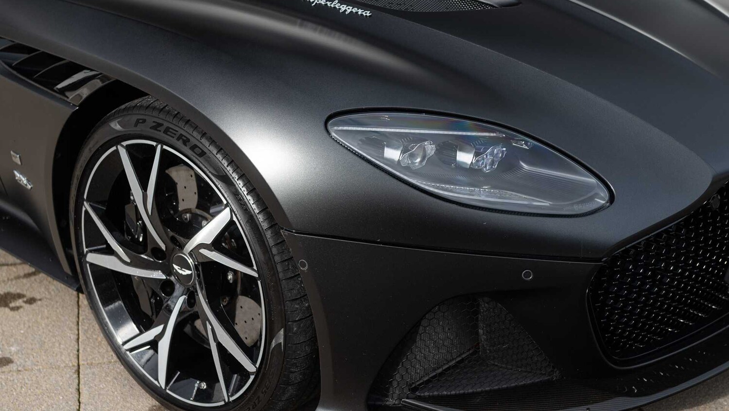 Used Aston Martin DBS 2021 for sale - 77674643: Photo 21