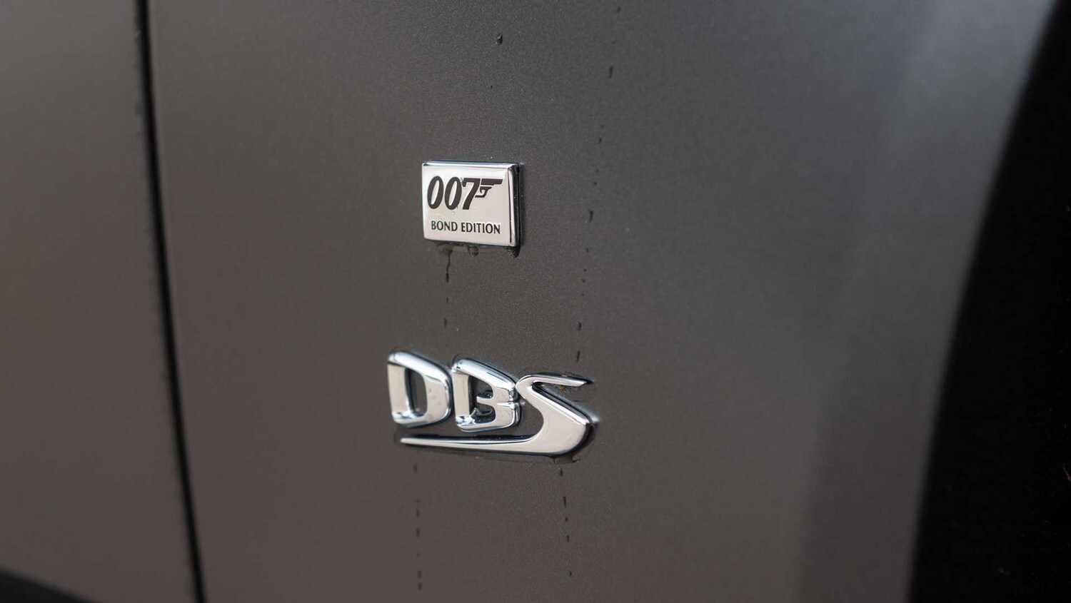 Used Aston Martin DBS 2021 for sale - 77674643: Photo 22