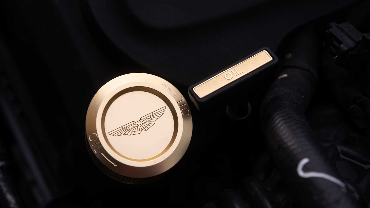 Used Aston Martin DBS 2021 for sale - 77674643: Photo 35