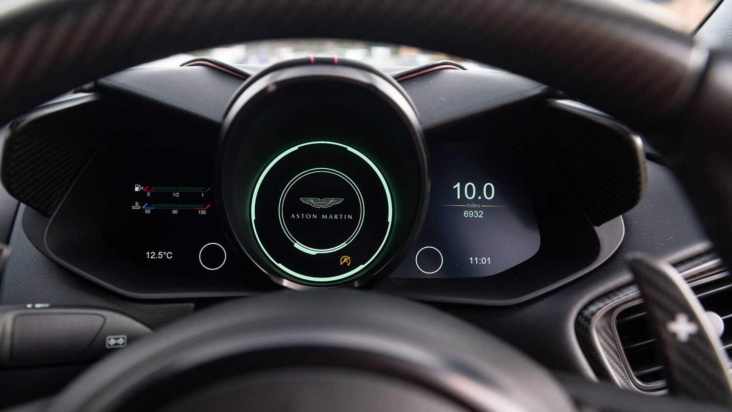 Used Aston Martin DBS 2021 for sale - 77674643: Photo 6