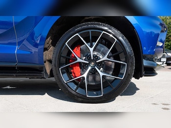 Used Aston Martin DBX 2024 for sale - 75390604: Photo