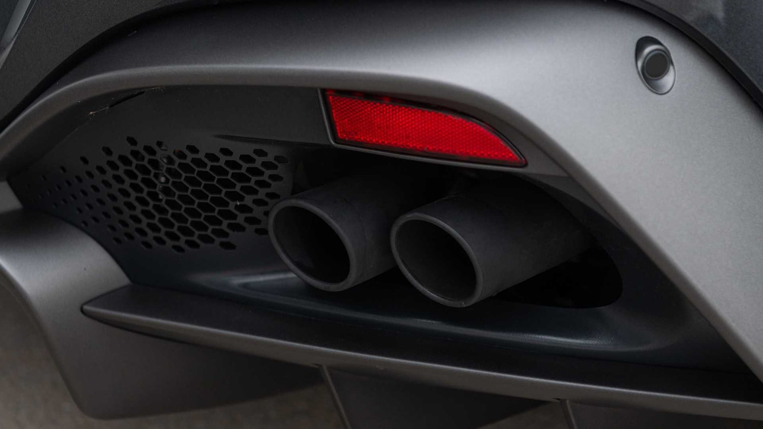 Used Aston Martin Vantage 2022 for sale - 76170106: Photo 16