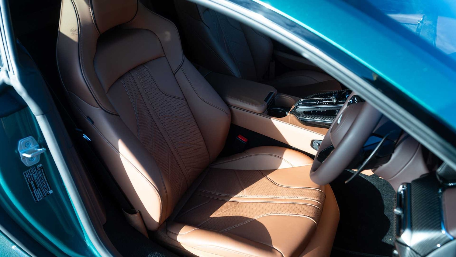 Used Aston Martin Vantage 2025 for sale - 77373806: Photo 11