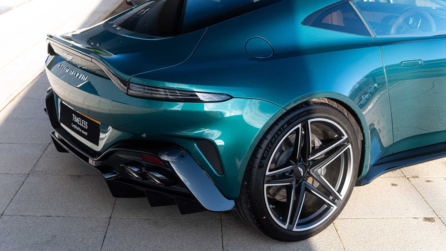 Used Aston Martin Vantage 2025 for sale - 77373806: Photo 24