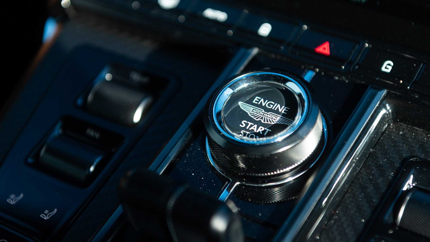 Used Aston Martin Vantage 2025 for sale - 77373806: Photo 31