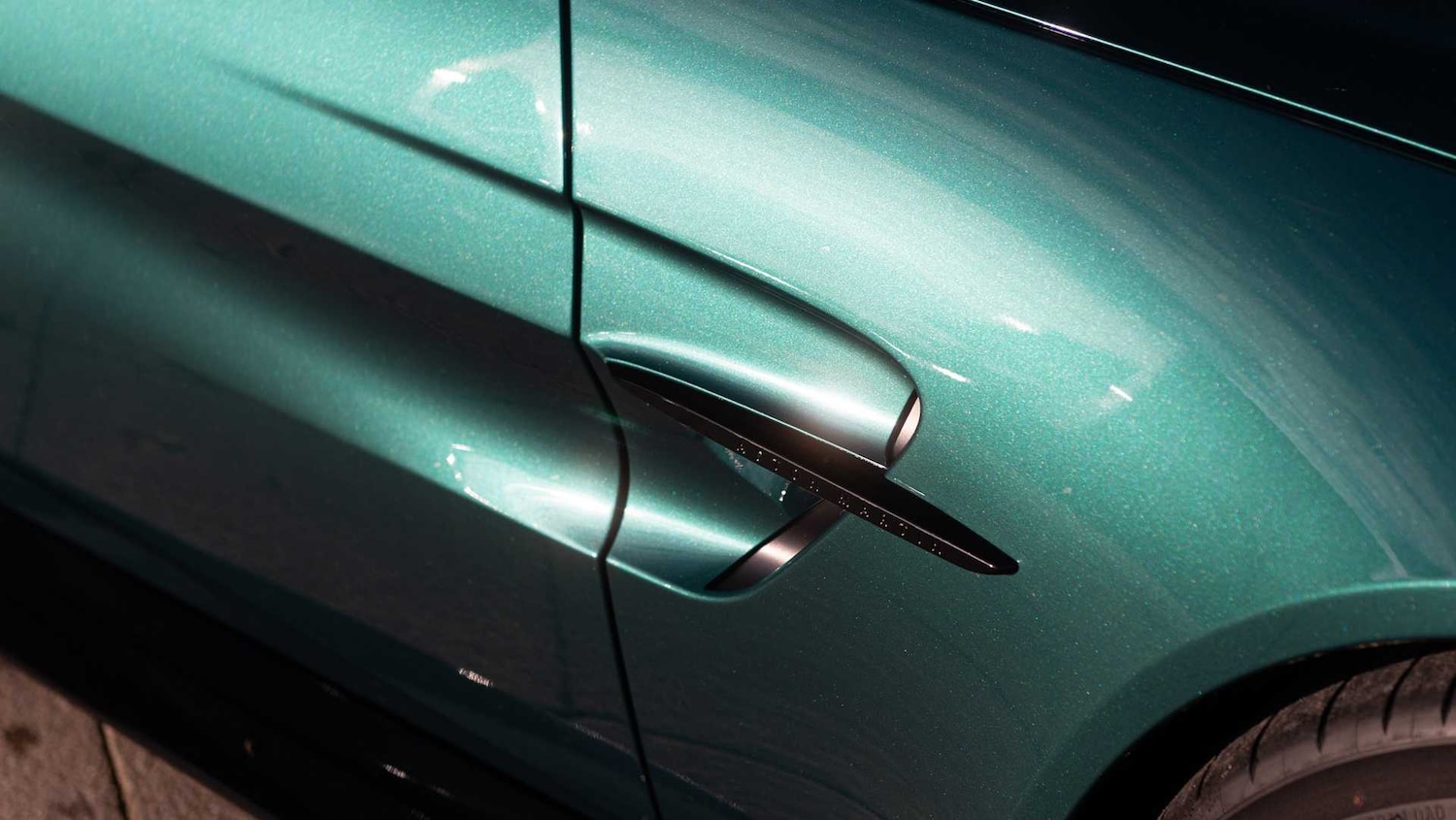 Used Aston Martin Vantage 2025 for sale - 77373806: Photo 9