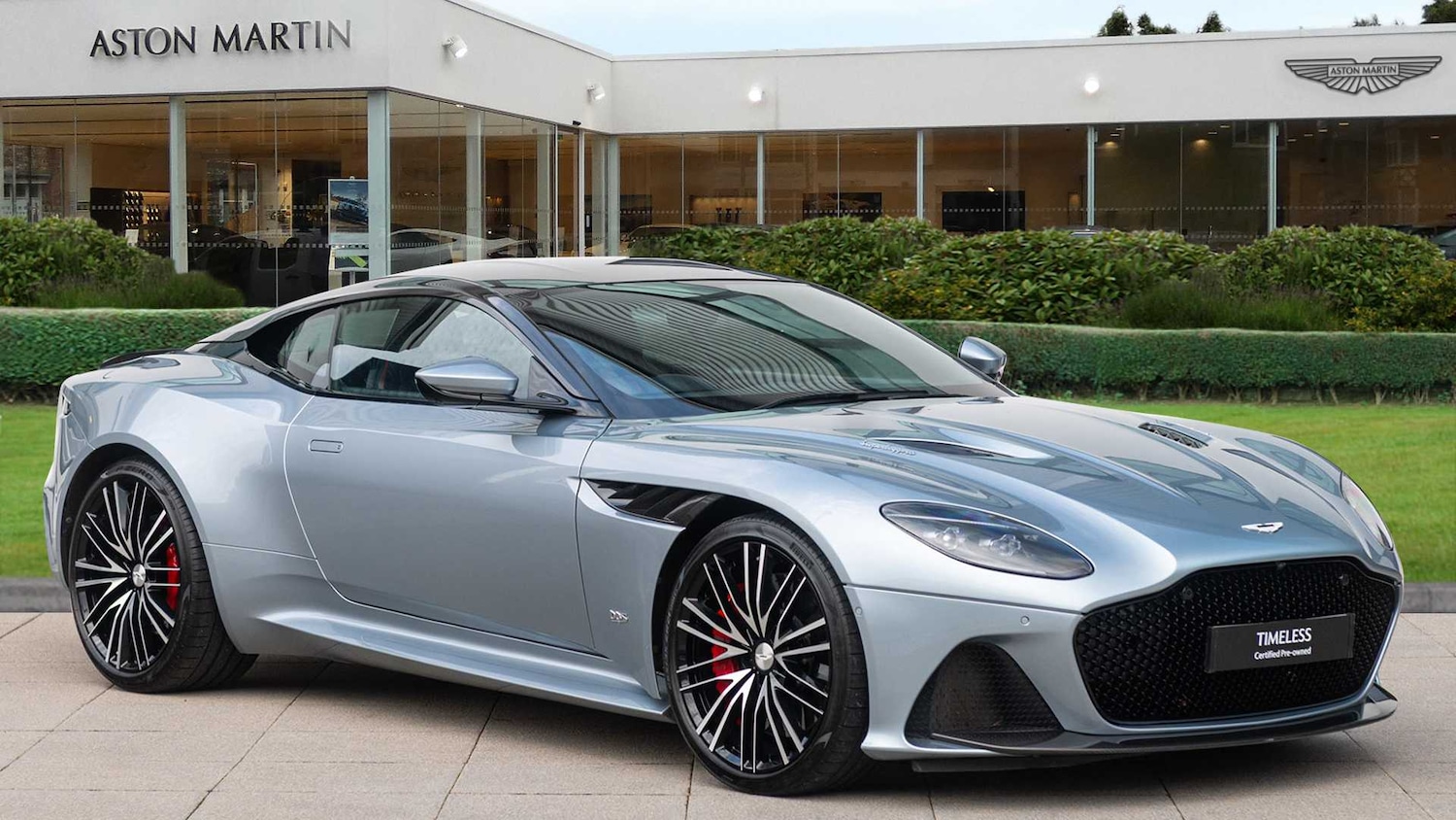 Used Aston Martin DBS 2020 for sale - 76169971: Photo 1