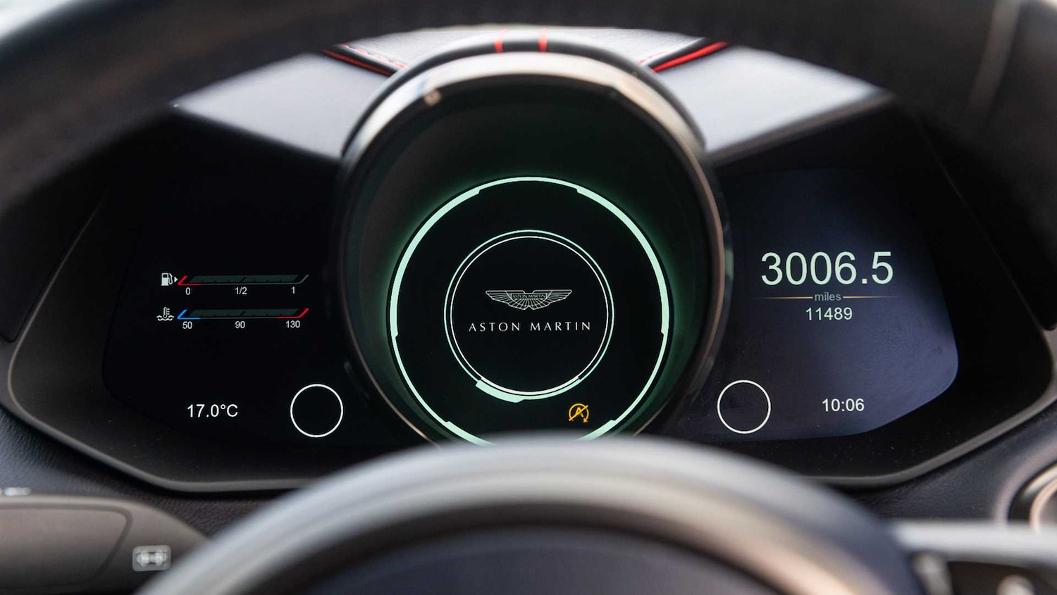 Used Aston Martin DBS 2020 for sale - 76169971: Photo 6