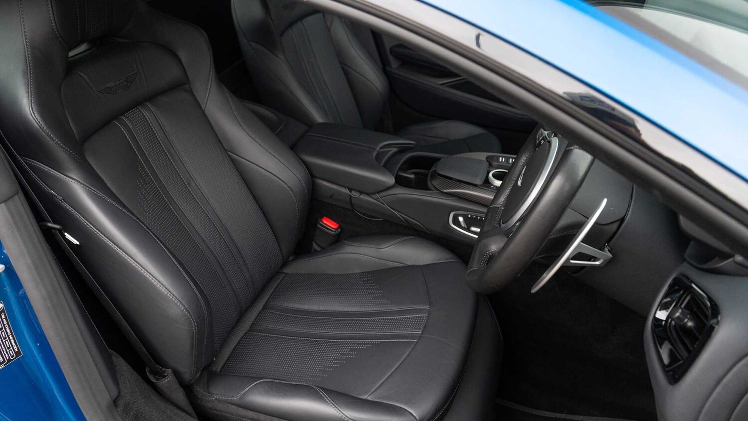 Used Aston Martin Vantage 2023 for sale - 76242475: Photo 12