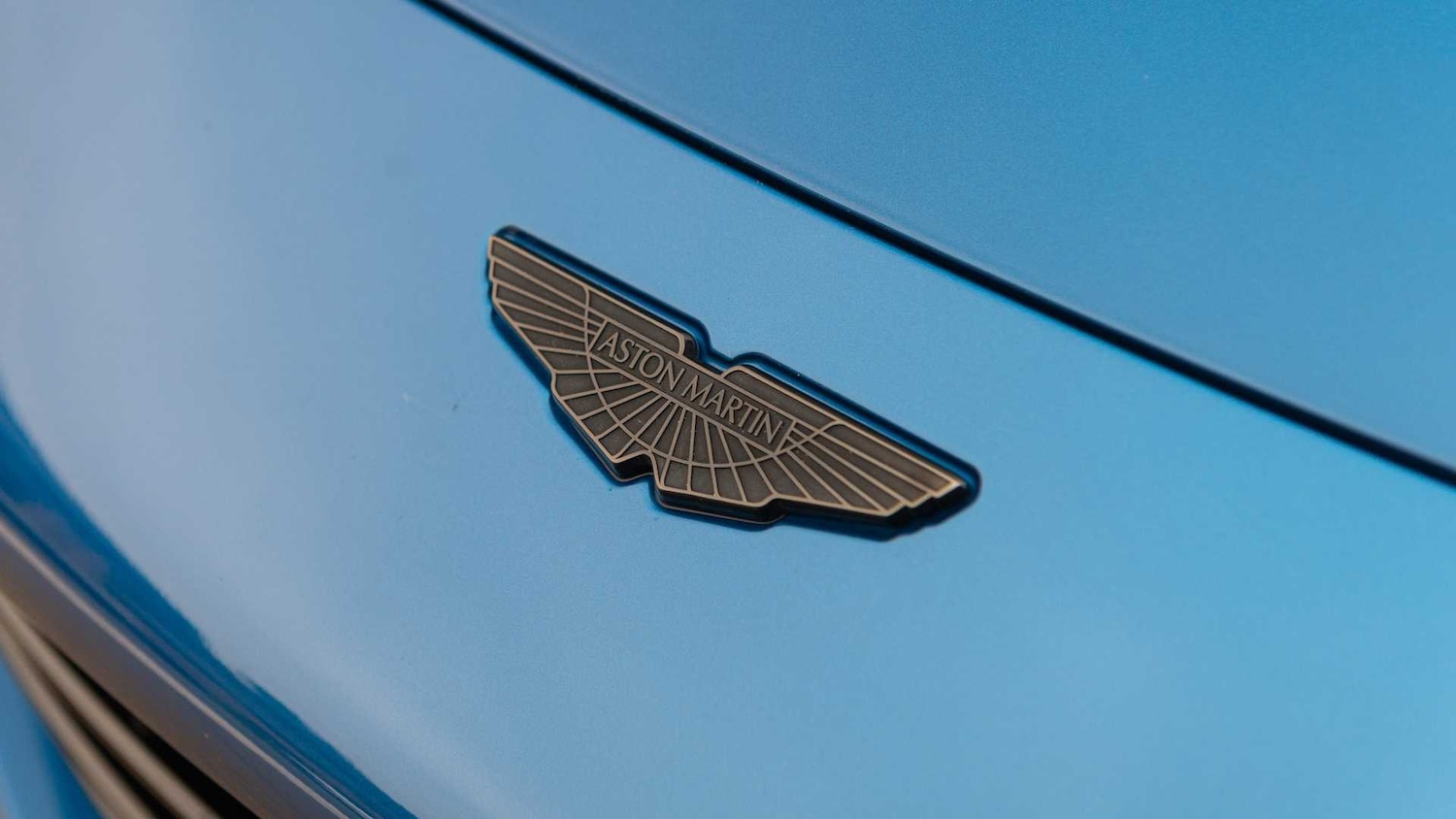 Used Aston Martin Vantage 2023 for sale - 76242475: Photo 18