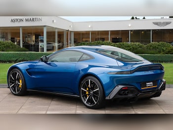 Used Aston Martin Vantage 2023 for sale - 76242475: Photo 2