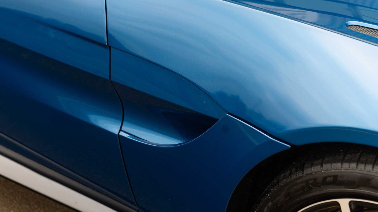 Used Aston Martin Vantage 2023 for sale - 76242475: Photo 9