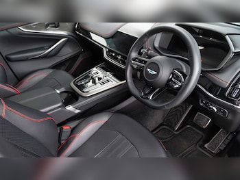 Used Aston Martin DBX 2025 for sale - 78604278: Photo