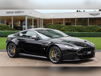 Aston Martin - Vantage