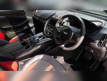 Used Aston Martin DBX 2022 for sale - 78604404: Photo