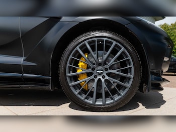 Used Aston Martin DBX 2022 for sale - 78604404: Photo