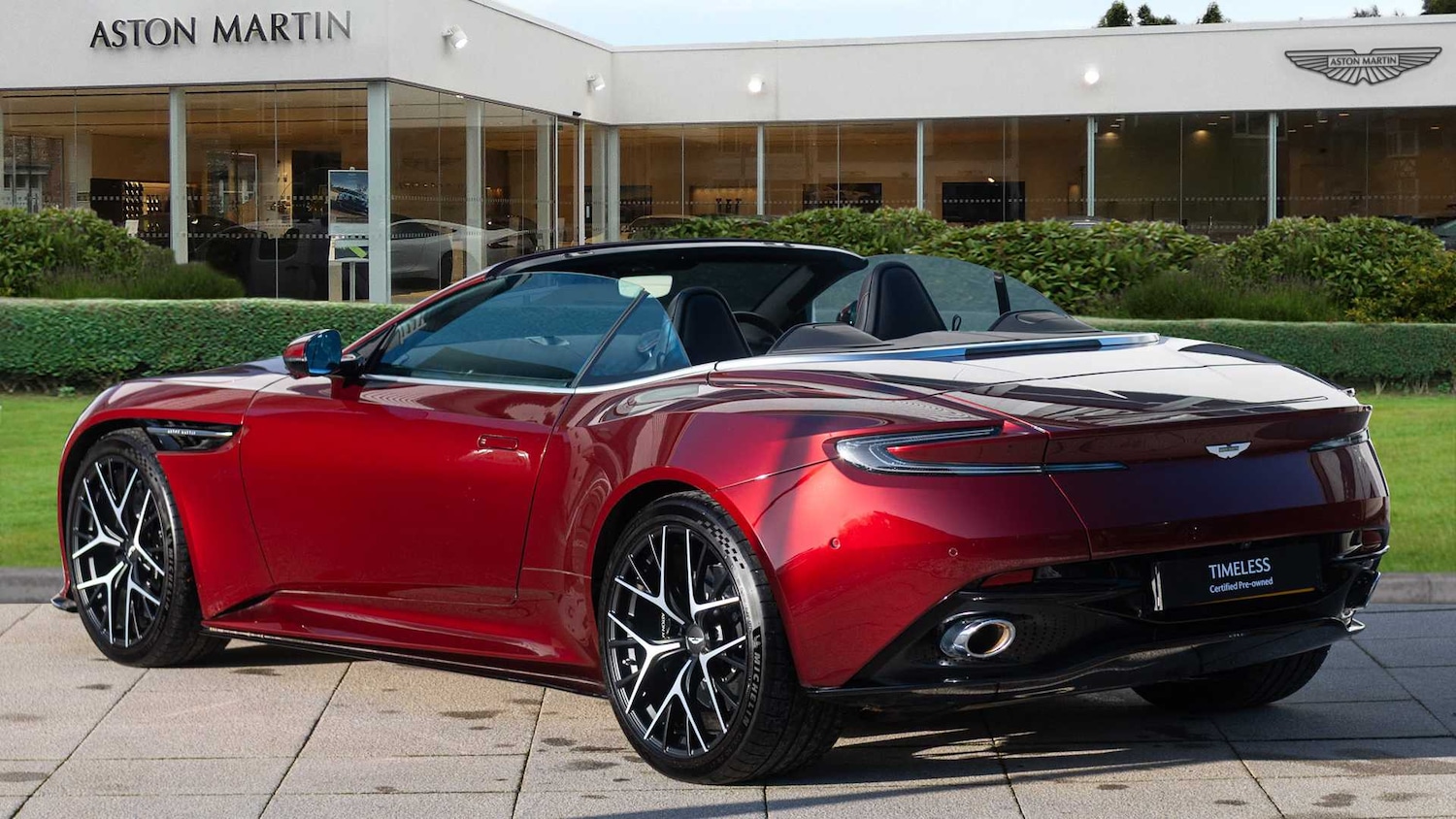 Used Aston Martin V8 2025 for sale - 77018871: Photo 2