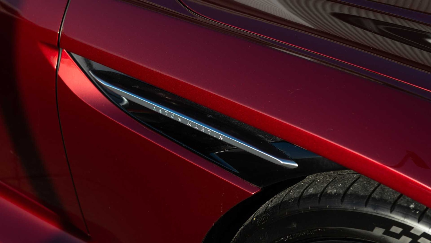 Used Aston Martin V8 2025 for sale - 77018871: Photo 9