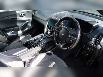 Used Aston Martin DBX 2023 for sale - 78278761: Photo