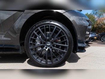 Used Aston Martin DBX 2023 for sale - 78278761: Photo