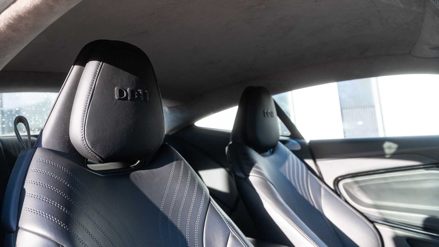 Used Aston Martin DB11 2019 for sale - 76668958: Photo 29