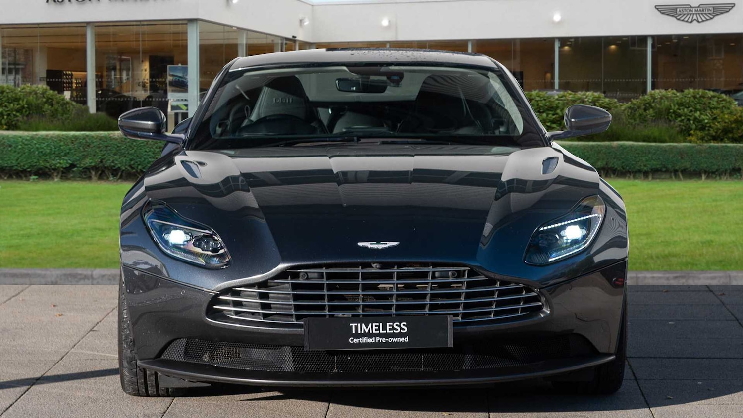 Used Aston Martin DB11 2019 for sale - 76668958: Photo 7