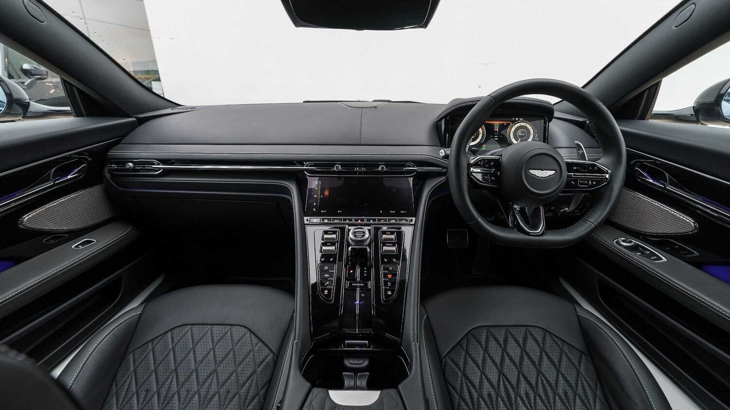 Used Aston Martin V8 2023 for sale - 76827740: Photo 26