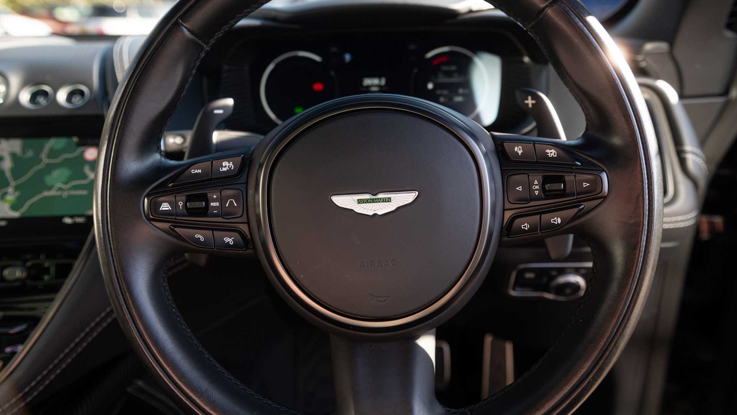 Used Aston Martin DBX 2022 for sale - 77772079: Photo 11