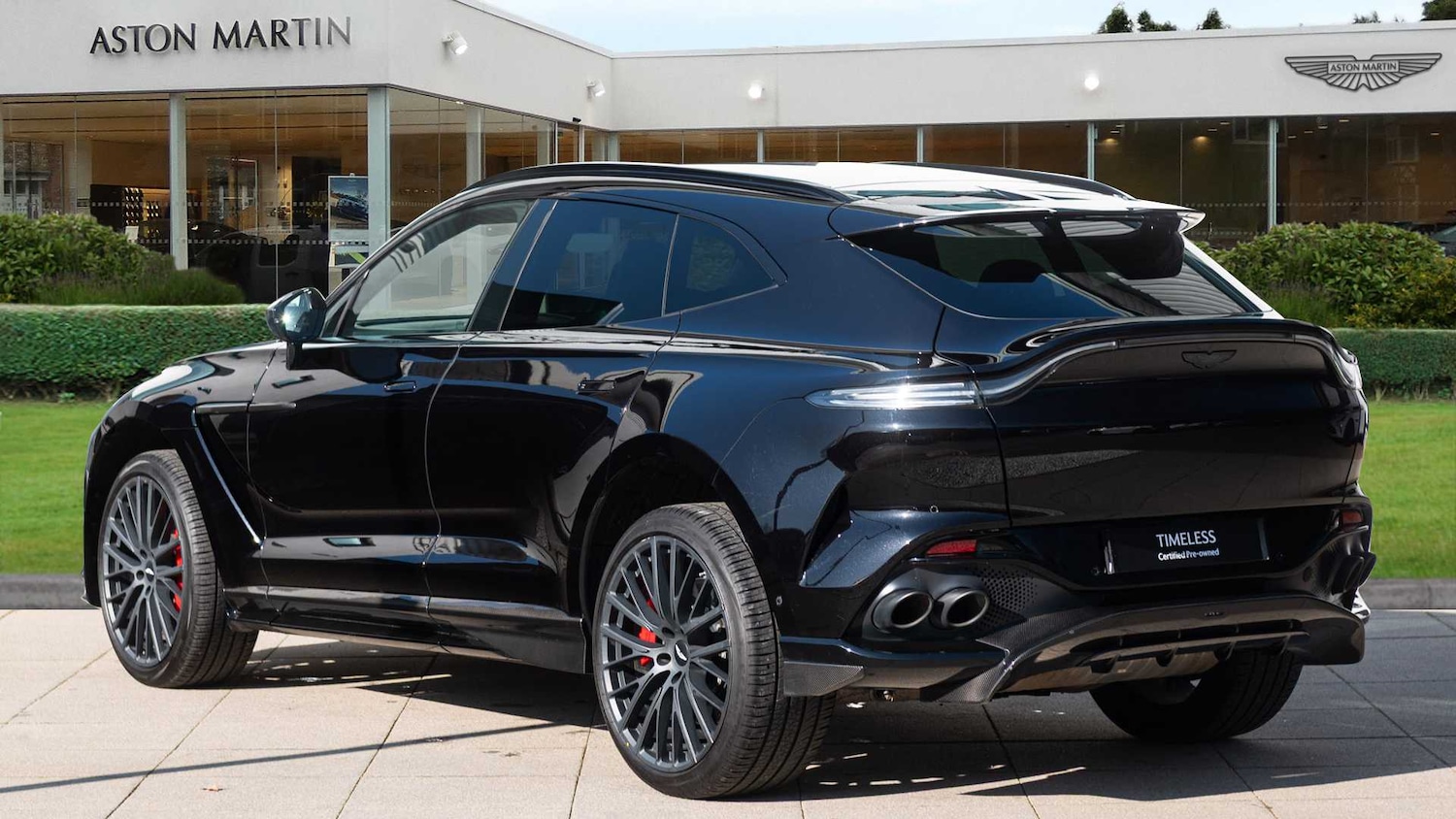 Used Aston Martin DBX 2022 for sale - 77772079: Photo 2